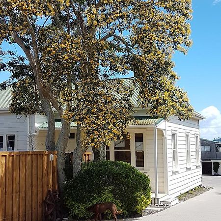 Abbey Court Motel Coromandel Экстерьер фото