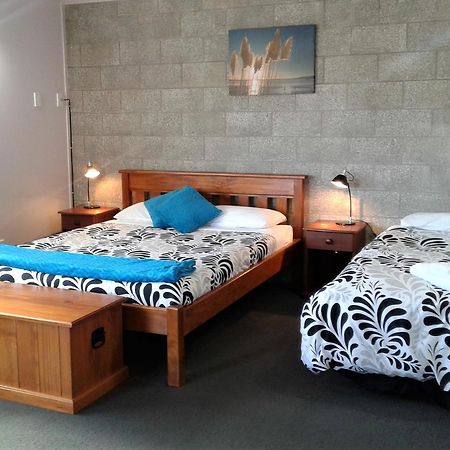 Abbey Court Motel Coromandel Экстерьер фото