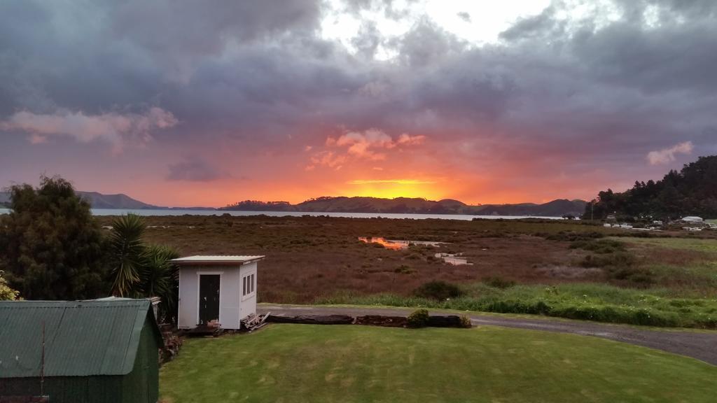 Abbey Court Motel Coromandel Экстерьер фото