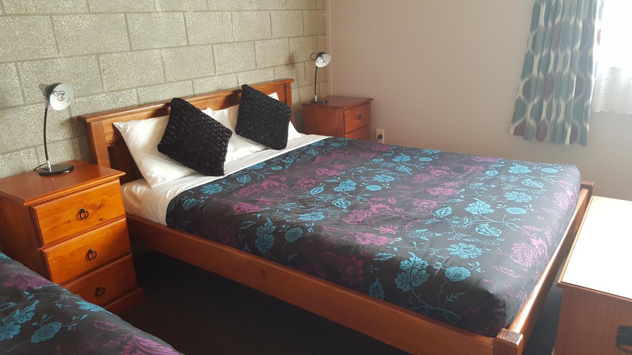 Abbey Court Motel Coromandel Экстерьер фото