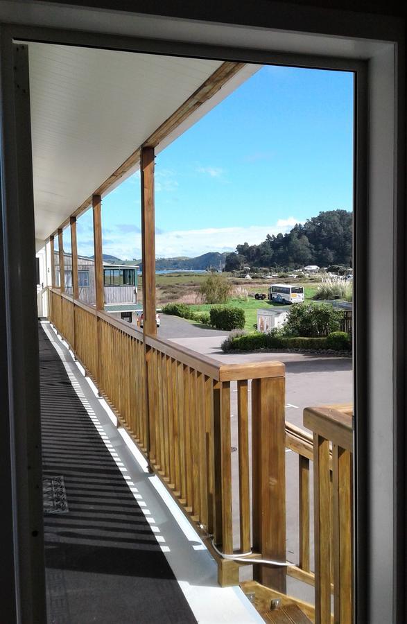 Abbey Court Motel Coromandel Экстерьер фото