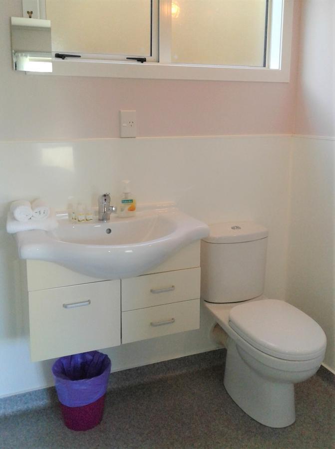 Abbey Court Motel Coromandel Экстерьер фото