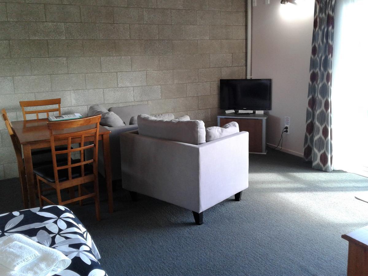 Abbey Court Motel Coromandel Экстерьер фото