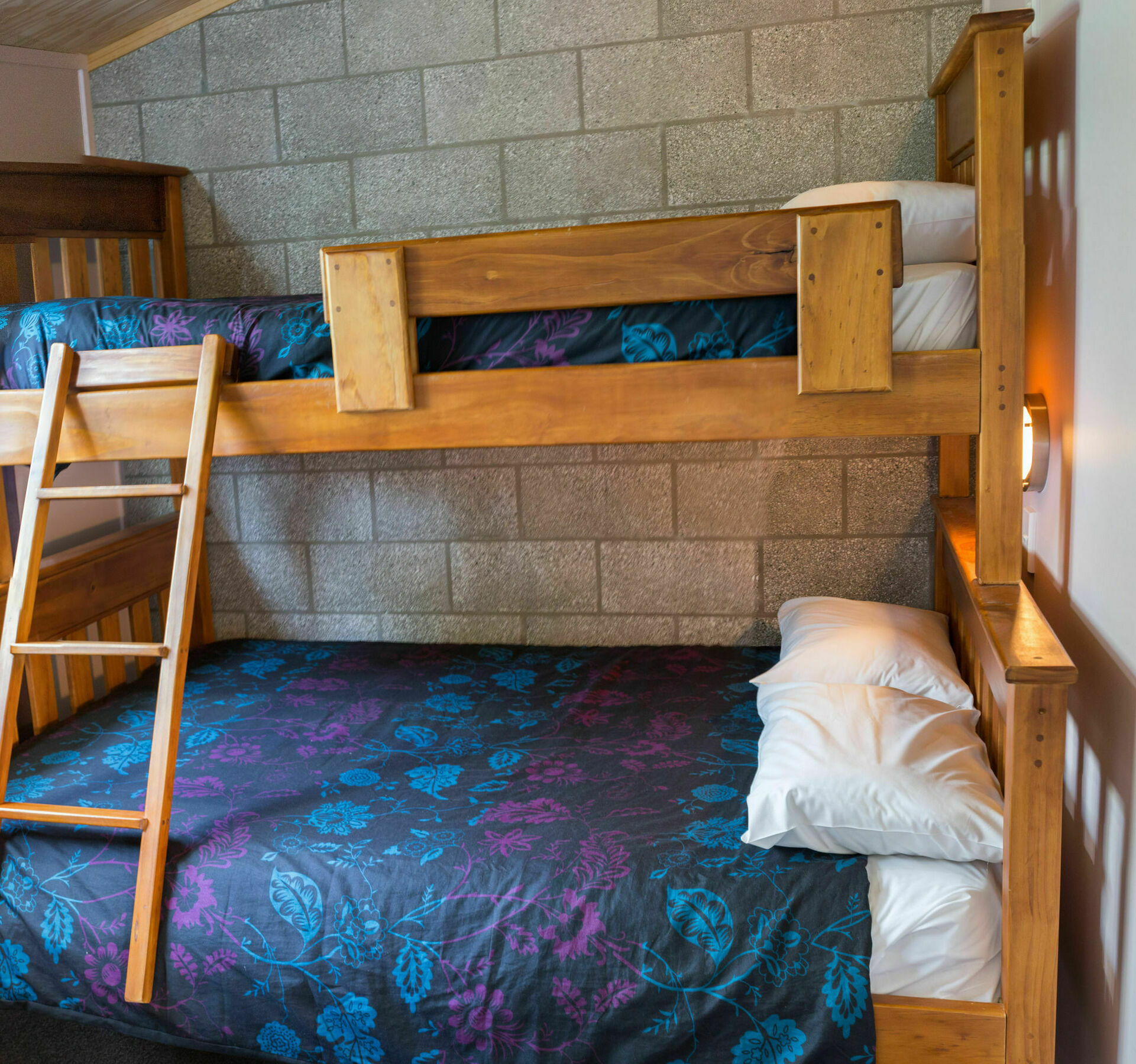 Abbey Court Motel Coromandel Экстерьер фото